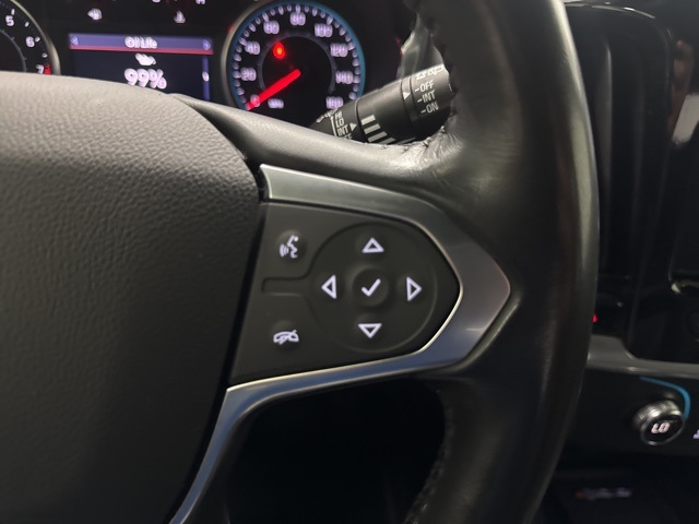 used 2022 Chevrolet Traverse car, priced at $25,988