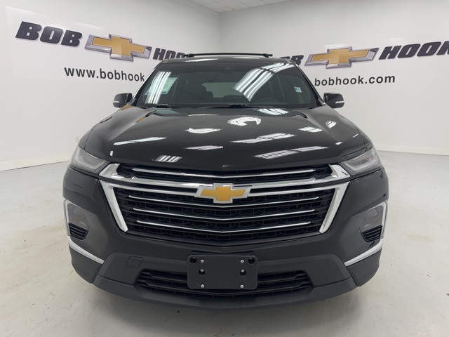 used 2022 Chevrolet Traverse car, priced at $25,988
