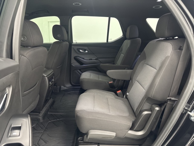 used 2022 Chevrolet Traverse car, priced at $25,988