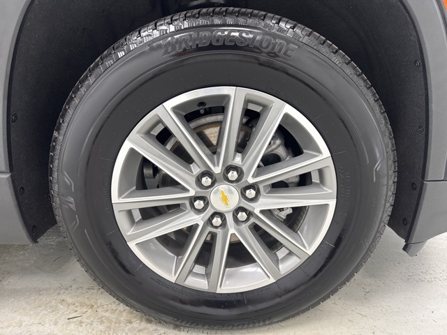 used 2022 Chevrolet Traverse car, priced at $25,988