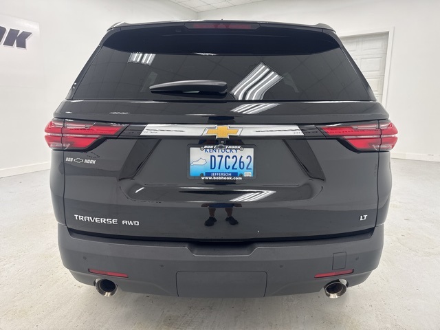 used 2022 Chevrolet Traverse car, priced at $25,988