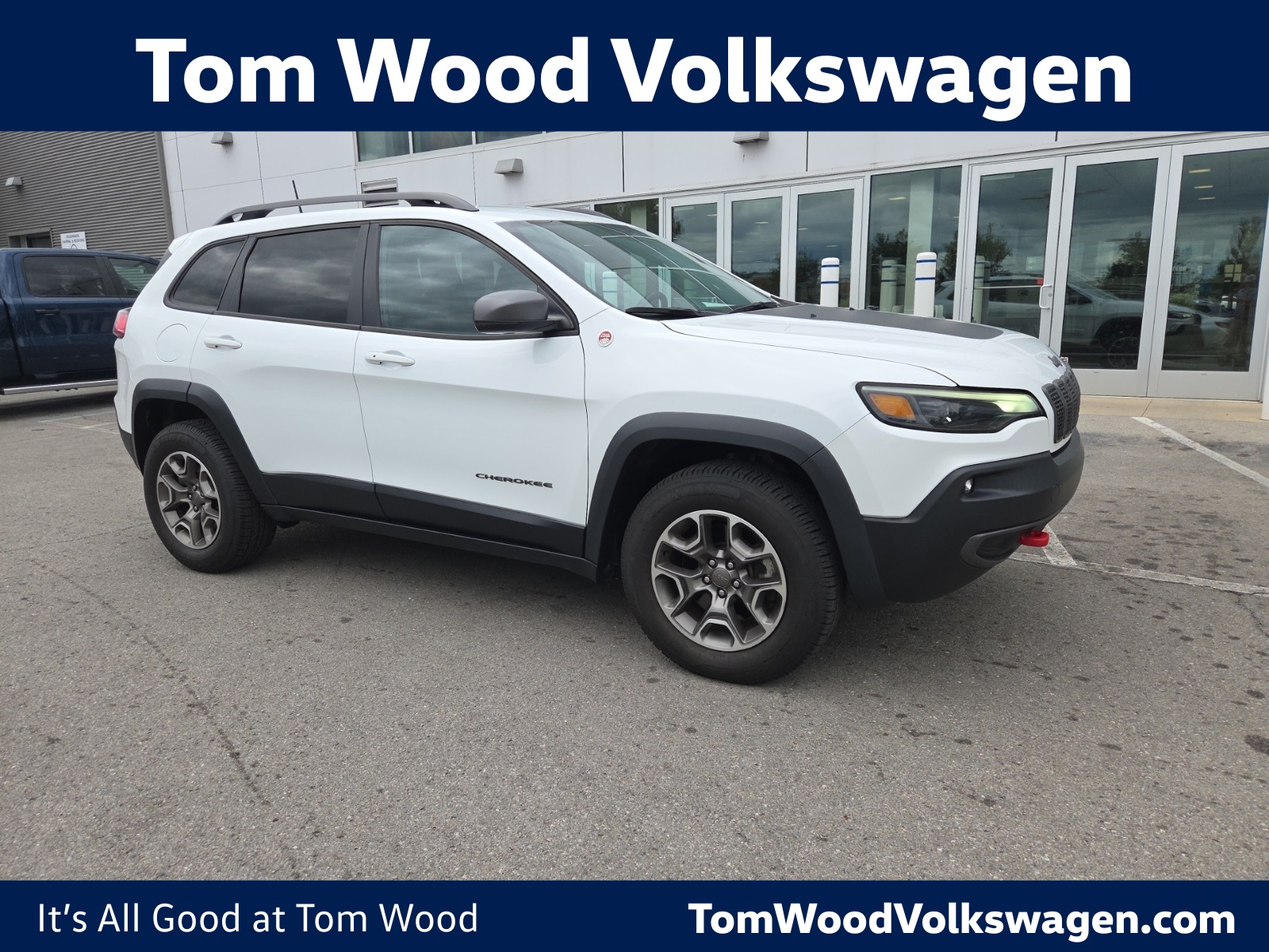 used 2021 Jeep Cherokee car, priced at $20,900