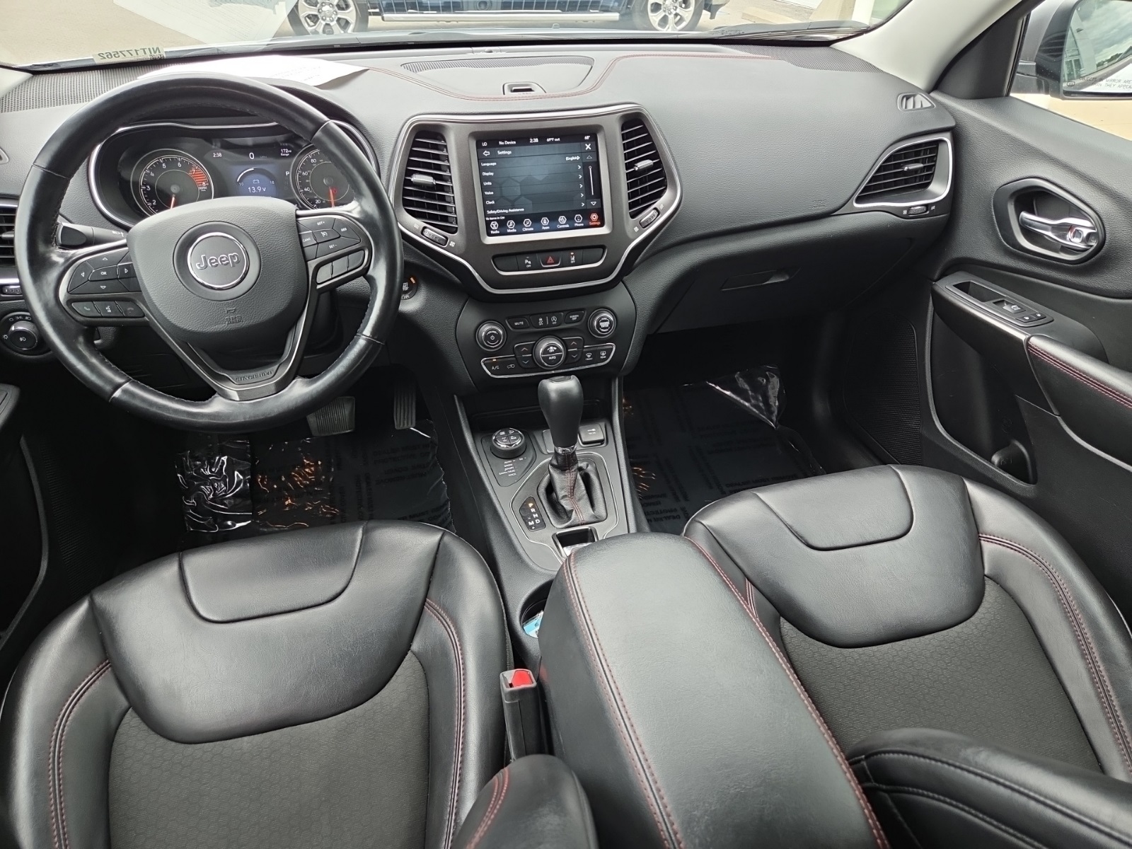 used 2021 Jeep Cherokee car, priced at $20,900