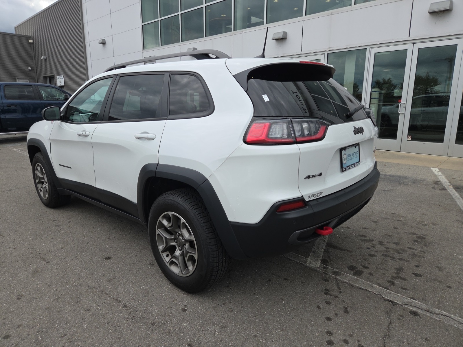 used 2021 Jeep Cherokee car, priced at $20,900