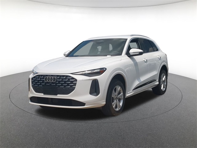new 2025 Audi Q5 car, priced at $55,255