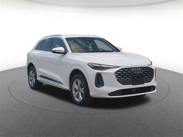 new 2025 Audi Q5 car, priced at $55,255