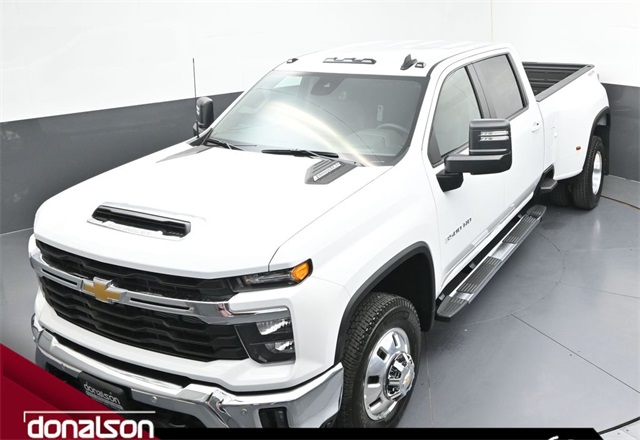 new 2026 Chevrolet Silverado 3500HD car, priced at $76,100