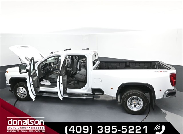 new 2026 Chevrolet Silverado 3500HD car, priced at $76,100