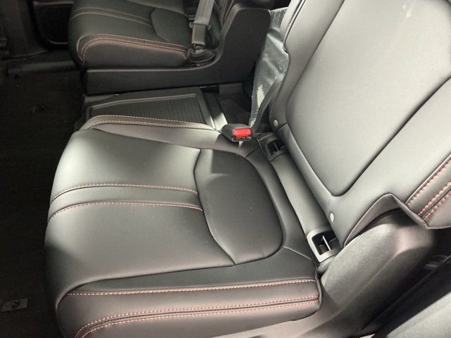 new 2025 Honda Pilot car, priced at $51,350