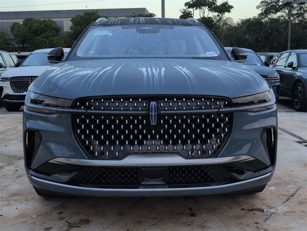 new 2025 Lincoln Nautilus car, priced at $64,824
