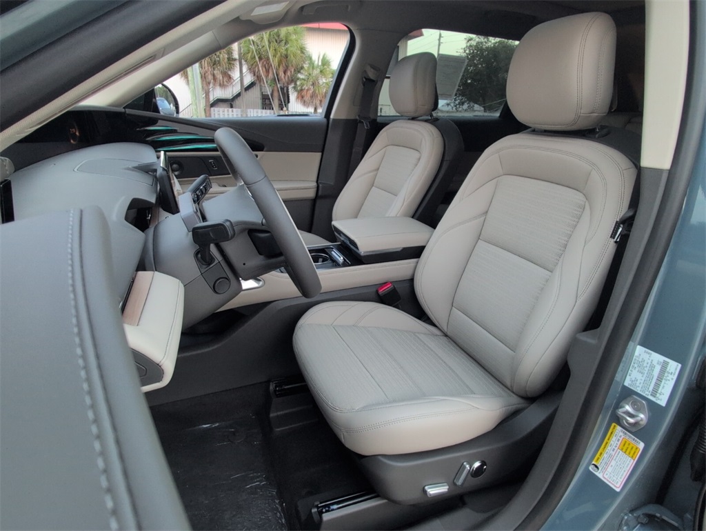 new 2025 Lincoln Nautilus car, priced at $64,824