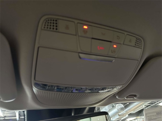 used 2022 Mercedes-Benz GLC car, priced at $37,991