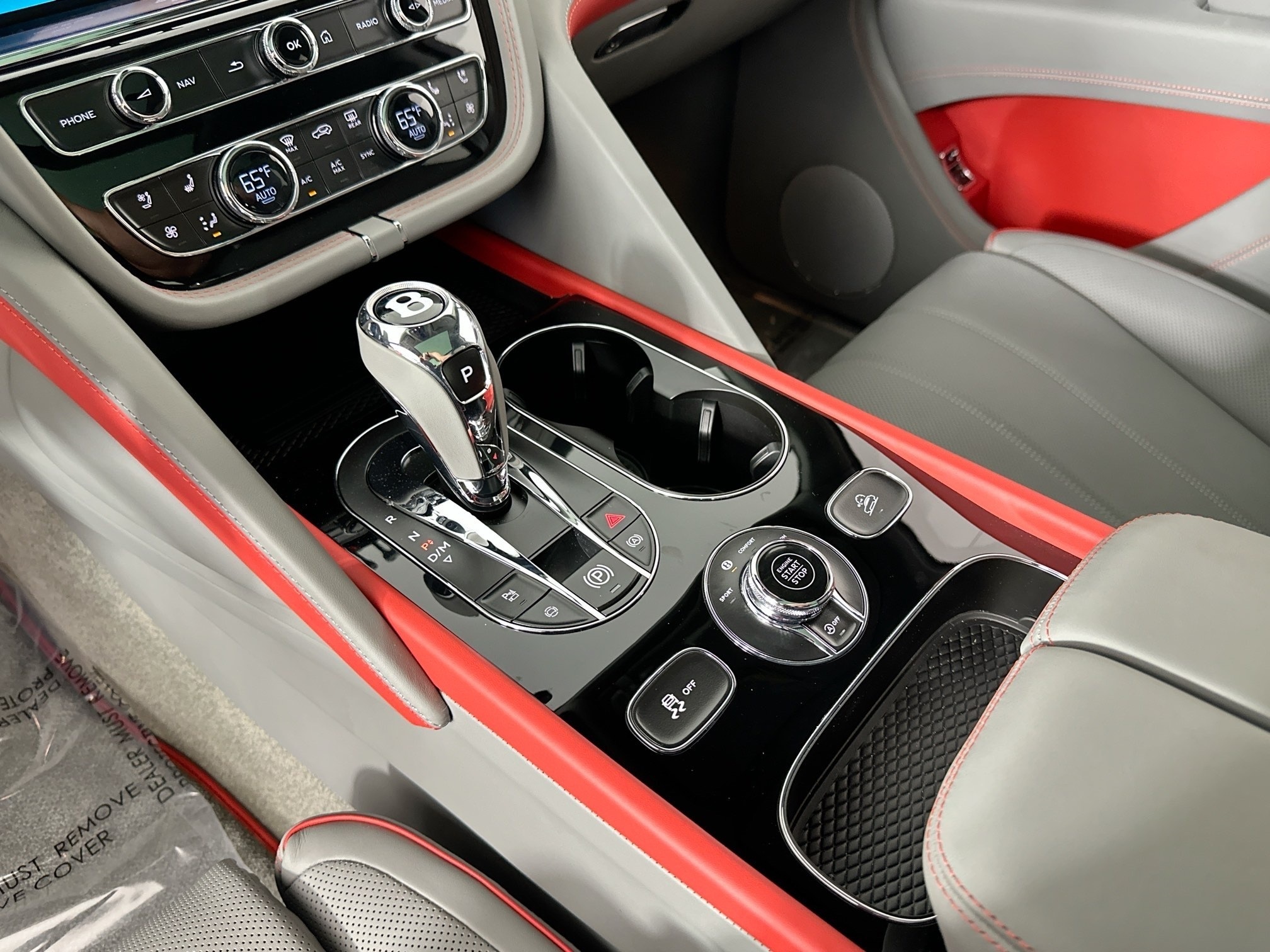 new 2025 Bentley Bentayga car