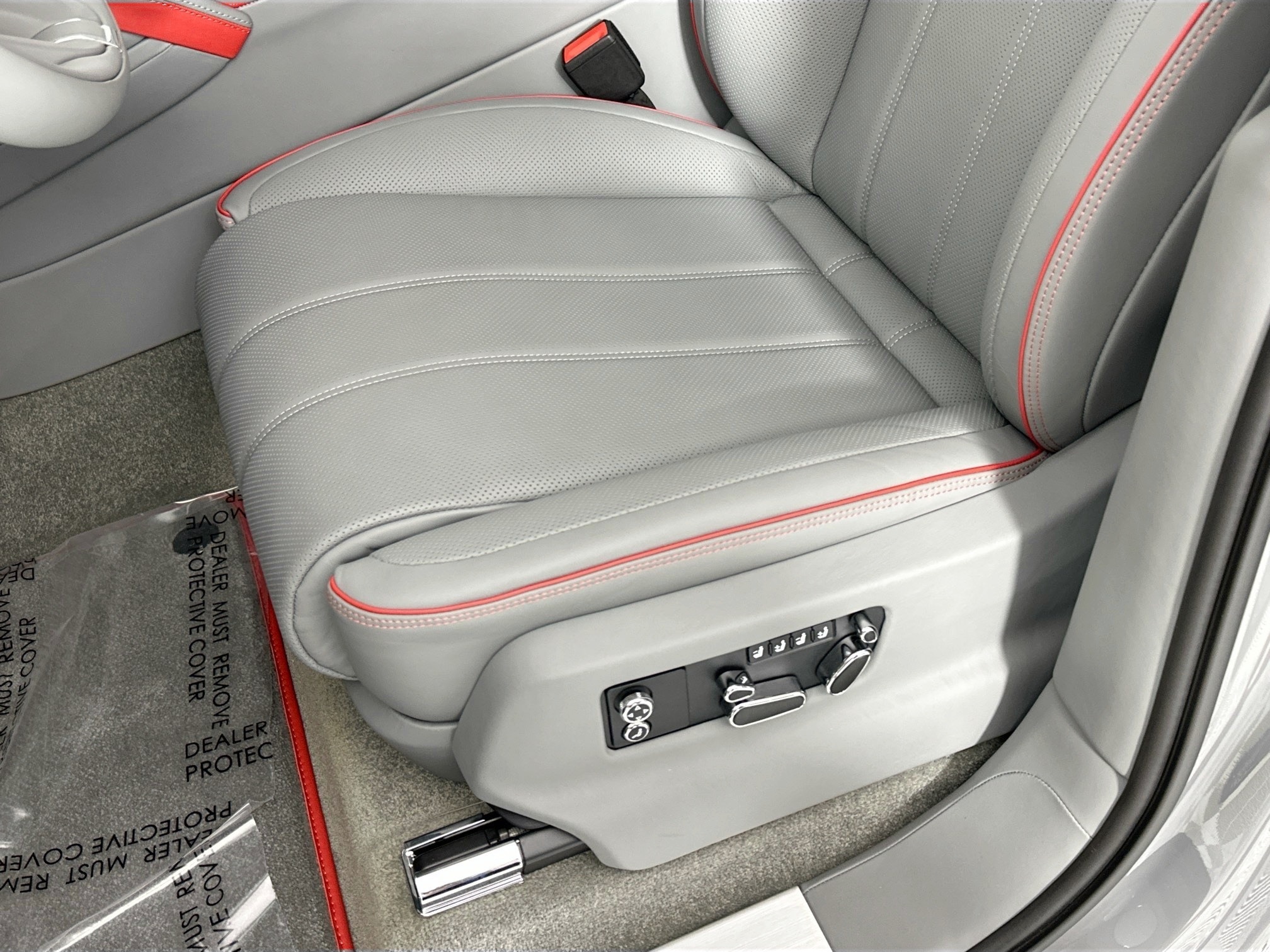 new 2025 Bentley Bentayga car