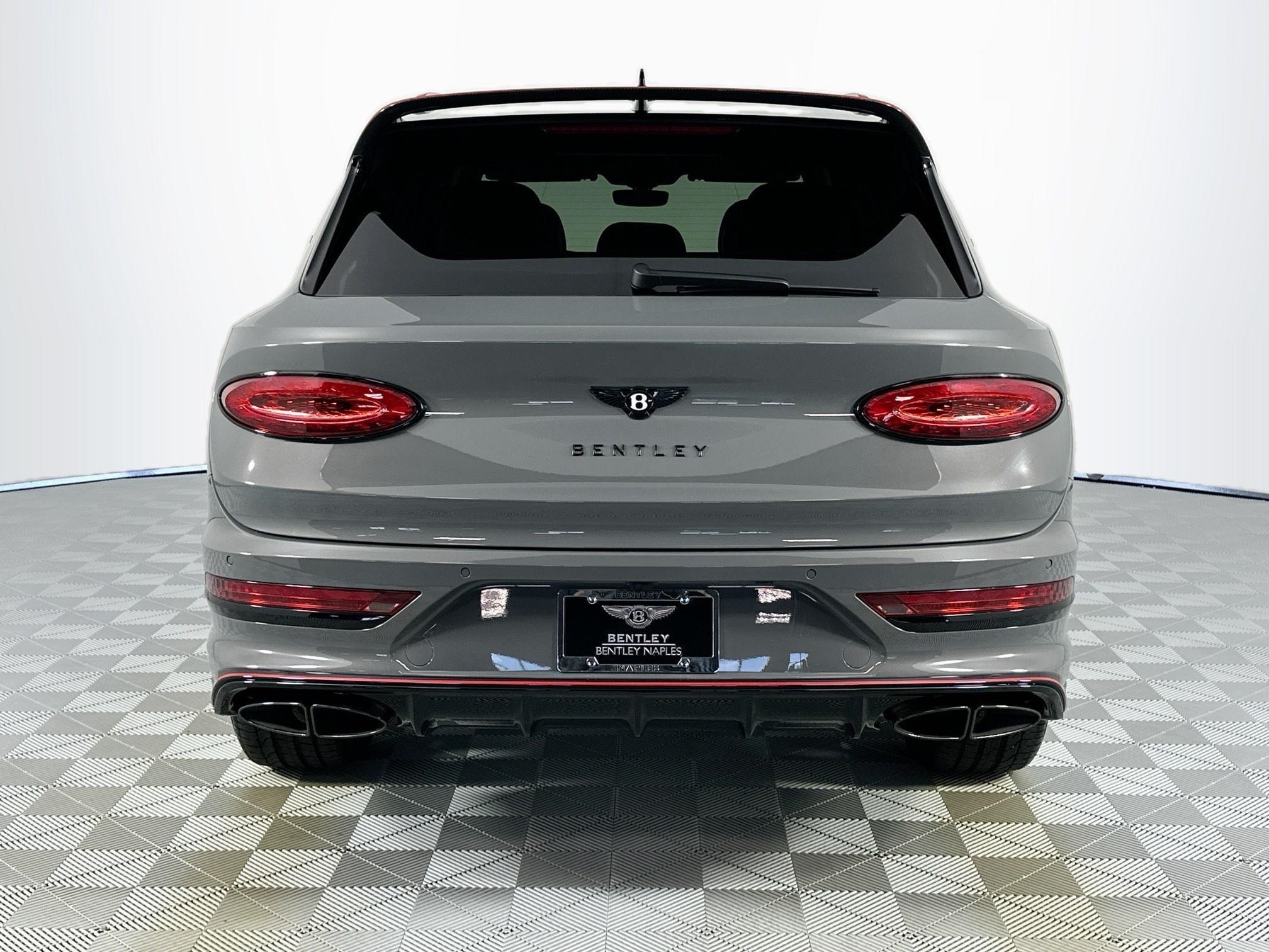 new 2025 Bentley Bentayga car