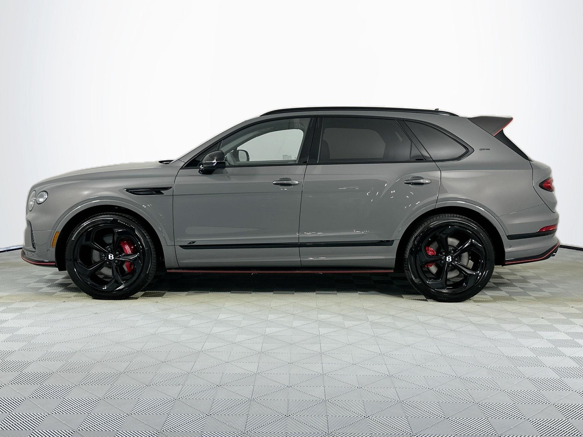 new 2025 Bentley Bentayga car