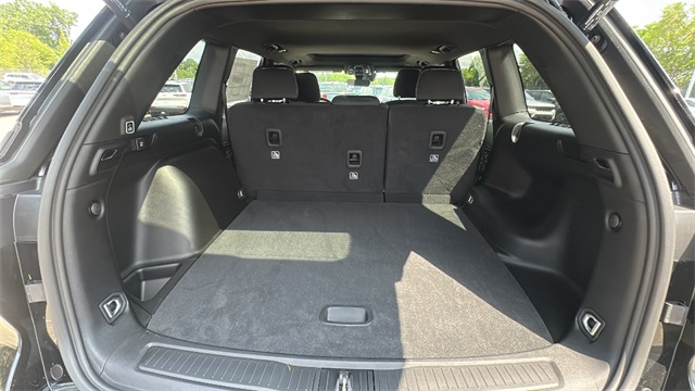 new 2025 Jeep Grand Cherokee car, priced at $42,848