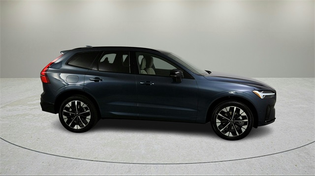 new 2026 Volvo XC60 car, priced at $57,985