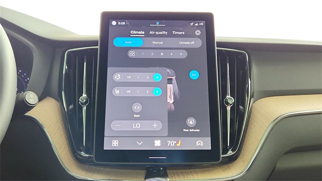 new 2026 Volvo XC60 car, priced at $57,985