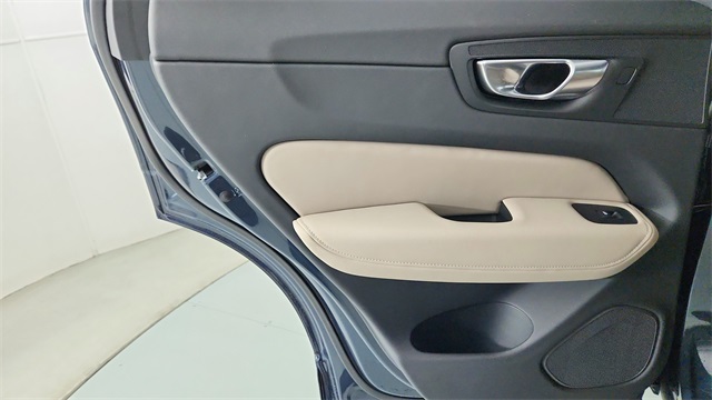 new 2026 Volvo XC60 car, priced at $57,985