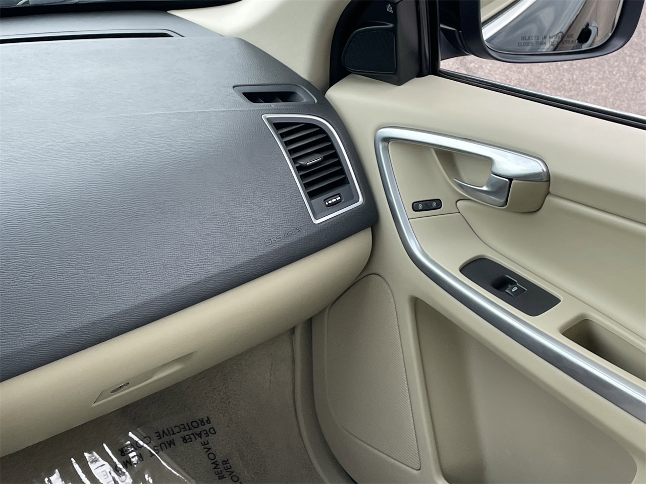 used 2016 Volvo XC60 car, priced at $16,222