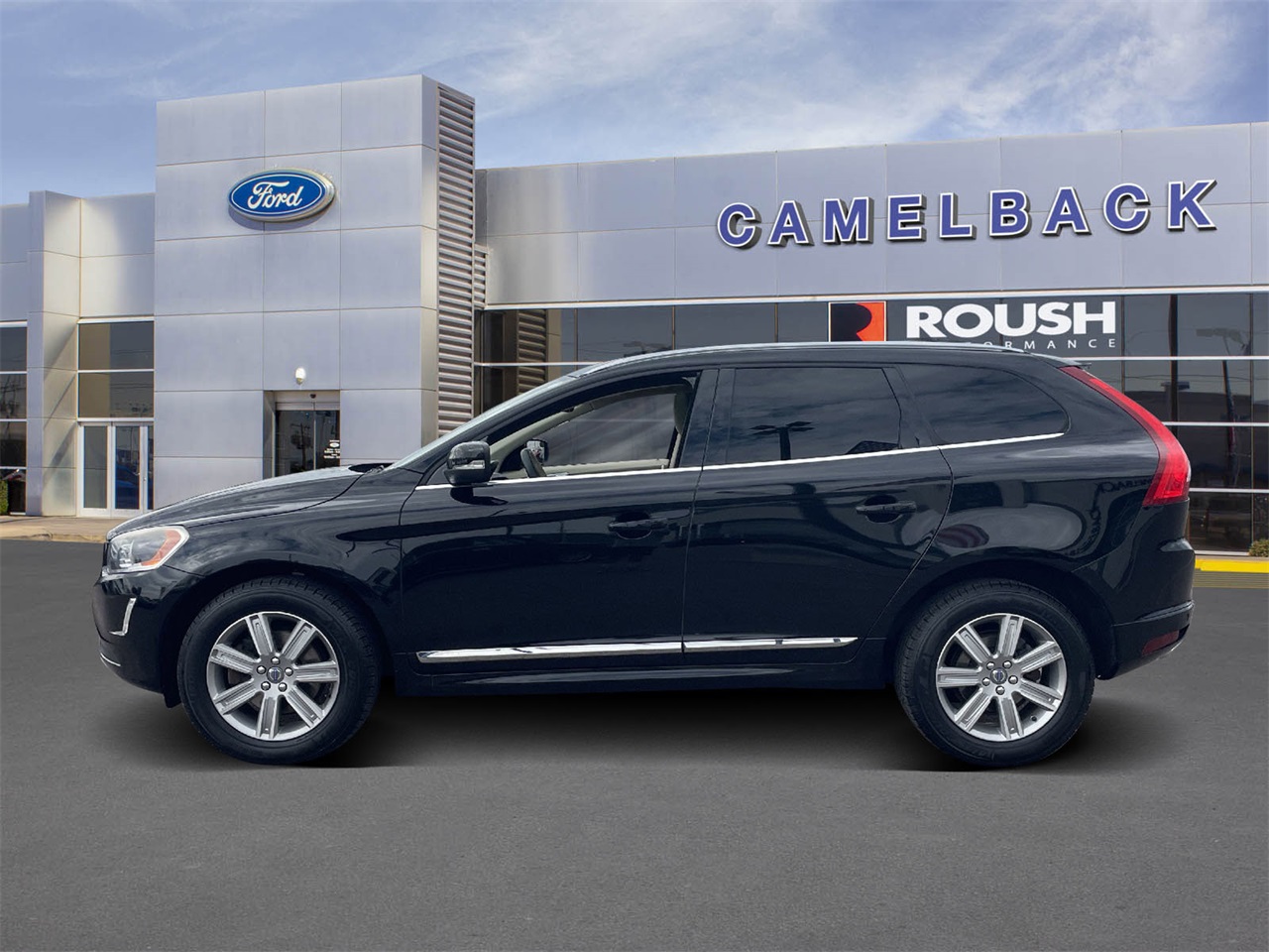 used 2016 Volvo XC60 car, priced at $16,222