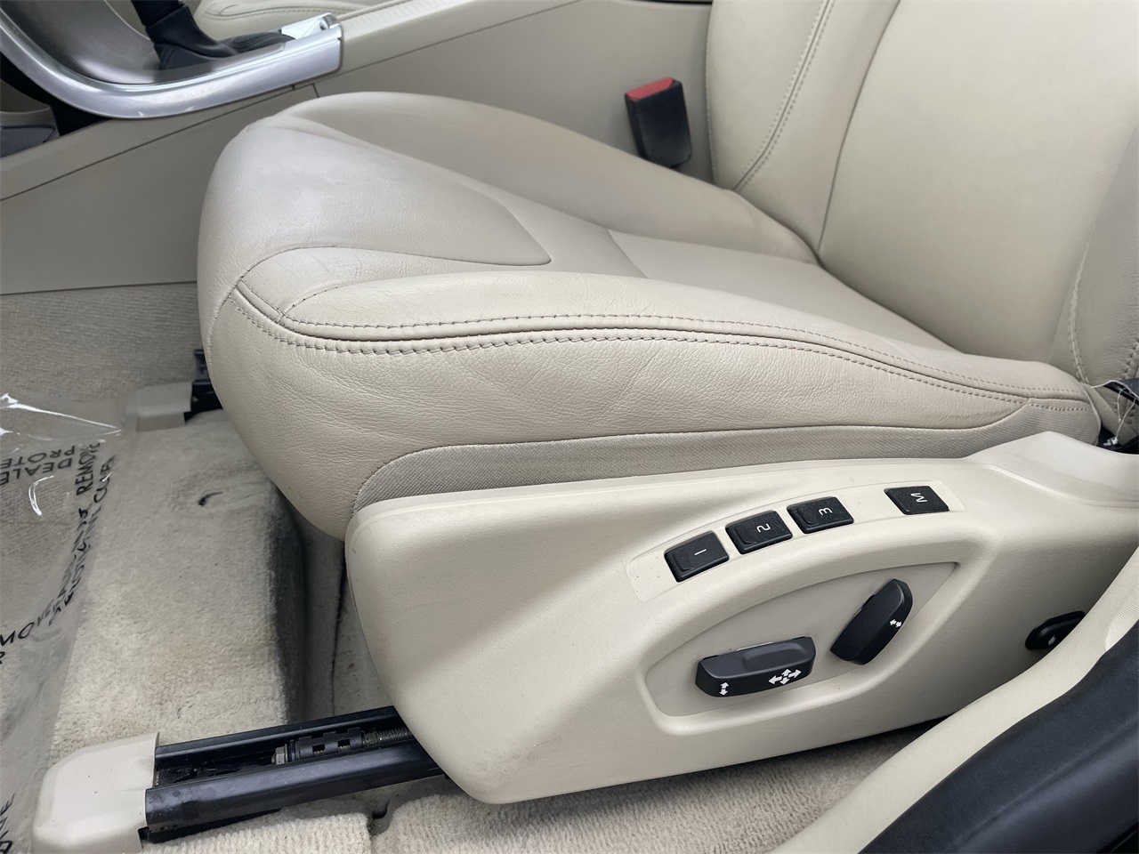 used 2016 Volvo XC60 car, priced at $16,222