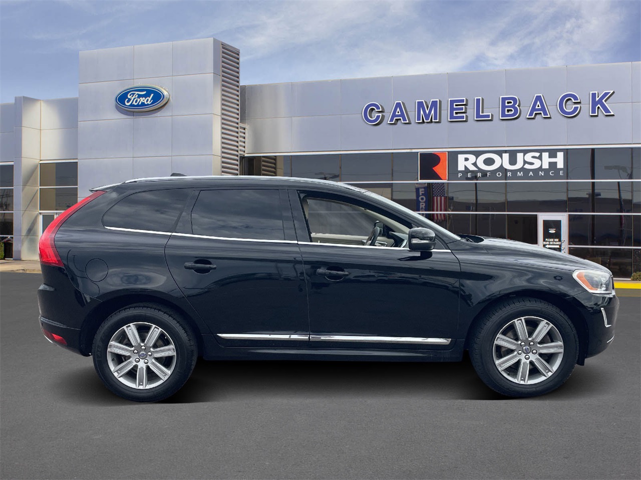 used 2016 Volvo XC60 car, priced at $16,222