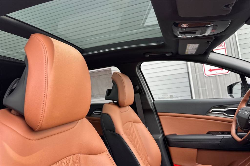 new 2026 Kia Sportage car, priced at $36,560