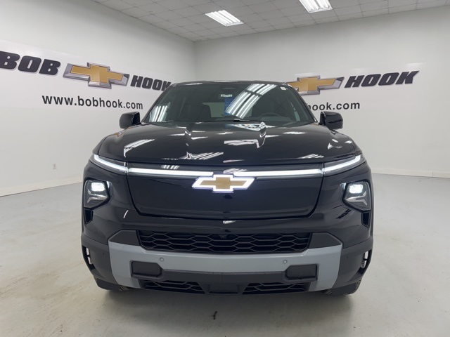 new 2025 Chevrolet Silverado EV car, priced at $71,740