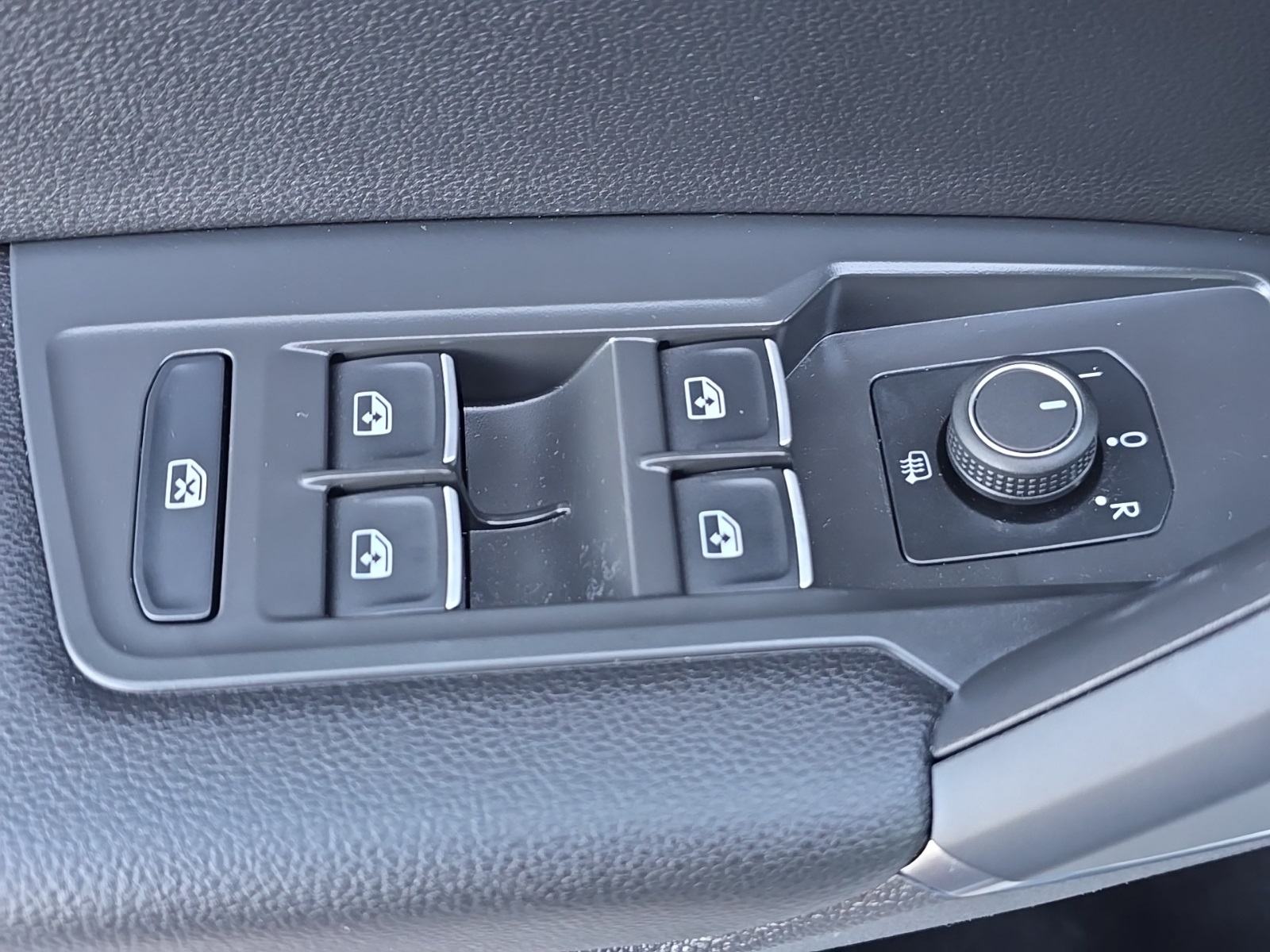 used 2020 Volkswagen Tiguan car, priced at $19,500