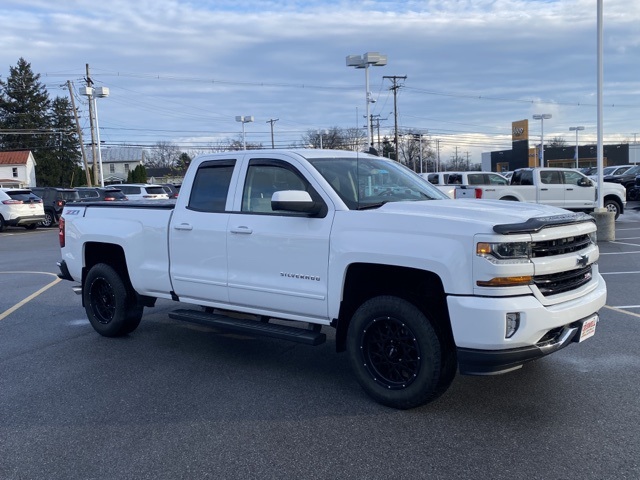 used 2017 Chevrolet Silverado 1500 car, priced at $26,523