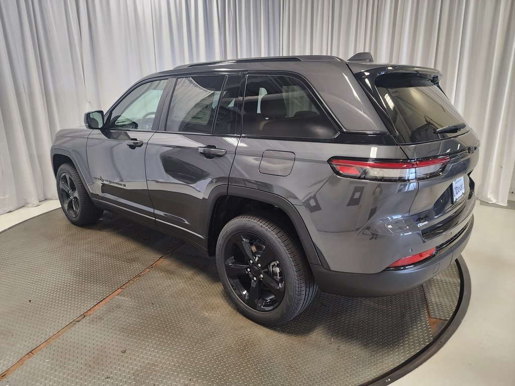 new 2025 Jeep Grand Cherokee car, priced at $49,866