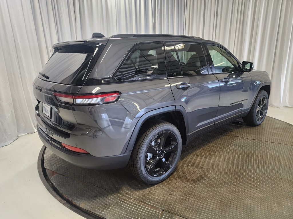 new 2025 Jeep Grand Cherokee car, priced at $49,866