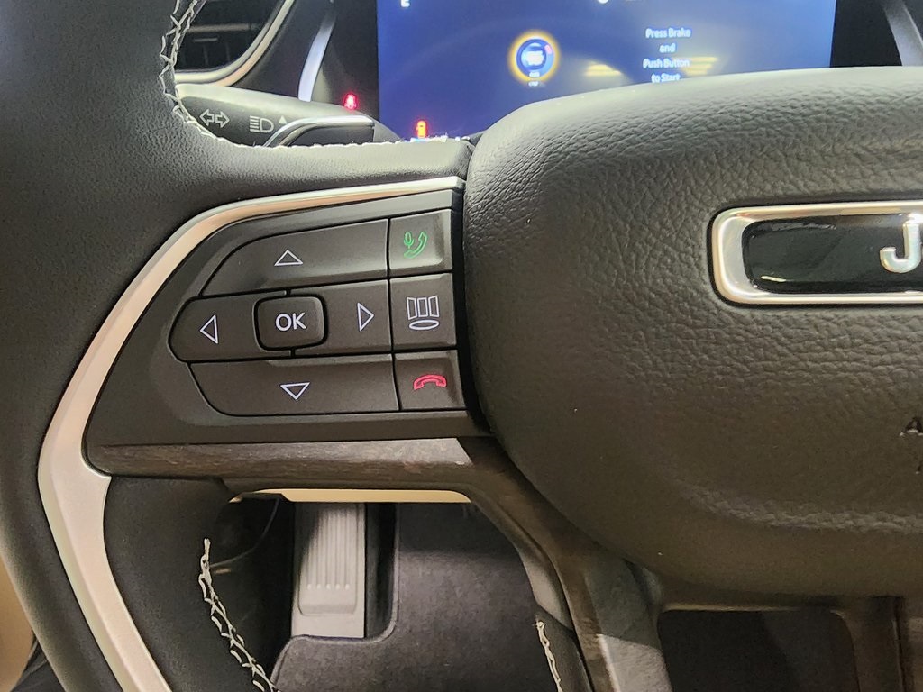 new 2025 Jeep Grand Cherokee car, priced at $49,866