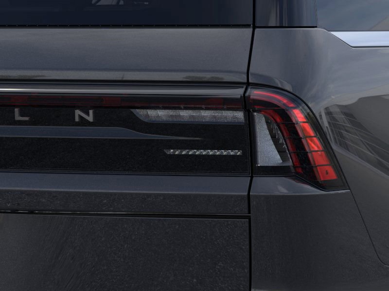 new 2025 Lincoln Navigator car, priced at $102,940