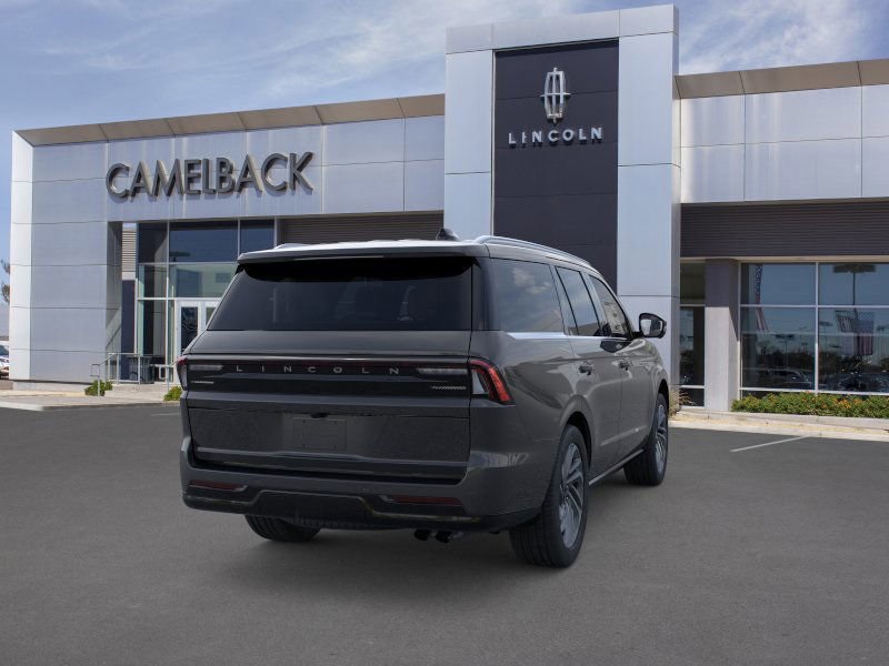 new 2025 Lincoln Navigator car, priced at $102,940