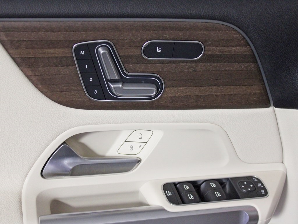 used 2023 Mercedes-Benz GLB car, priced at $37,850