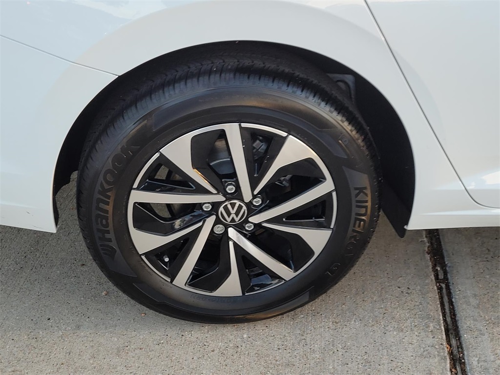 used 2025 Volkswagen Jetta car, priced at $20,562