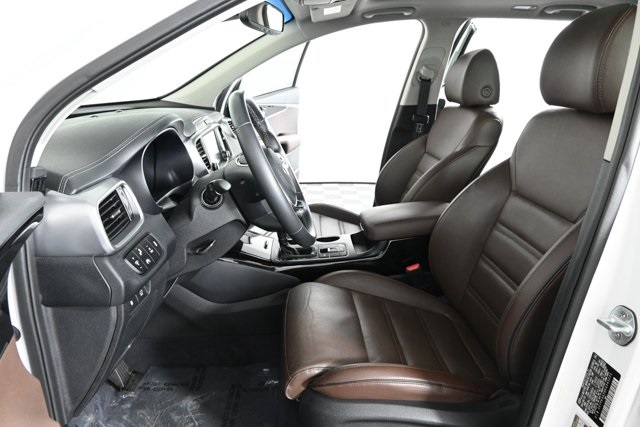 used 2019 Kia Sorento car, priced at $19,798