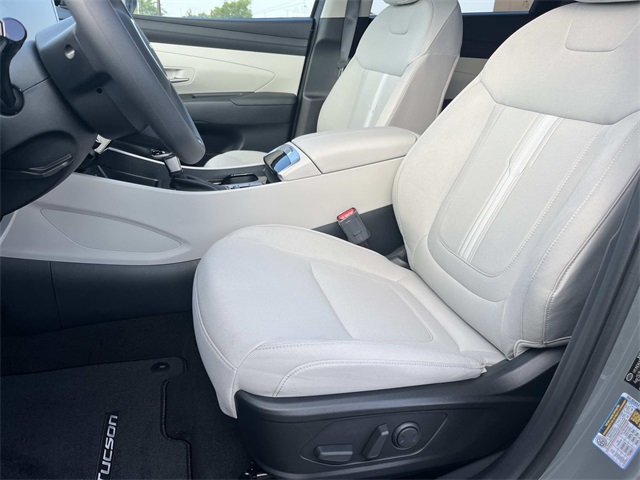 new 2026 Hyundai Tucson car, priced at $29,294