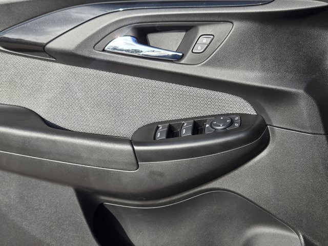 used 2023 Chevrolet TrailBlazer car, priced at $20,400
