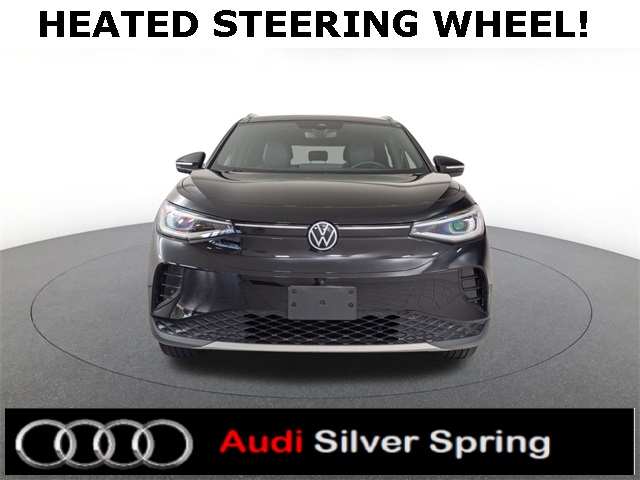 used 2023 Volkswagen ID.4 car, priced at $25,781