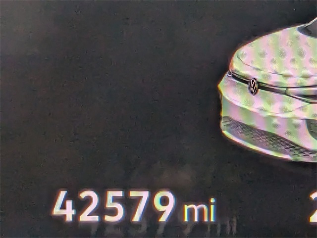 used 2023 Volkswagen ID.4 car, priced at $25,781