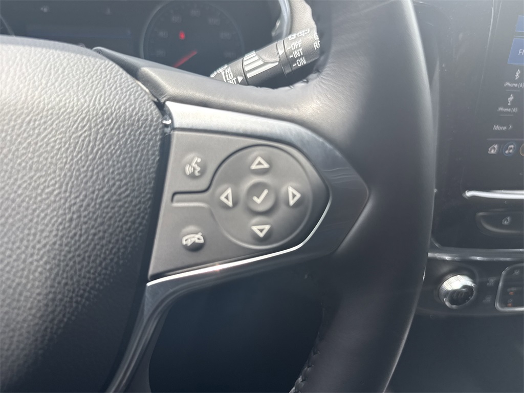 used 2020 Chevrolet Traverse car, priced at $29,599