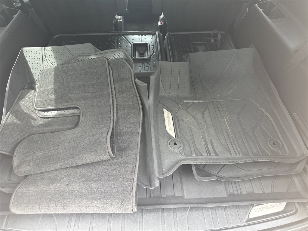 used 2020 Chevrolet Traverse car, priced at $29,599