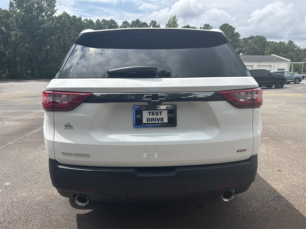 used 2020 Chevrolet Traverse car, priced at $29,599
