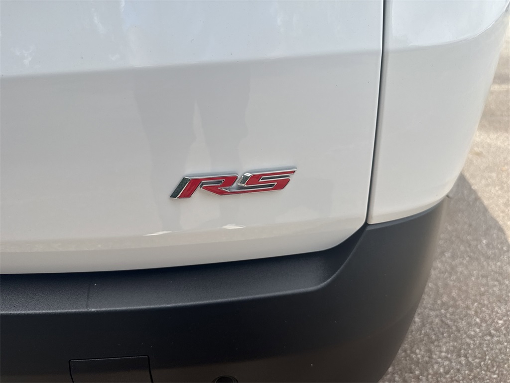 used 2020 Chevrolet Traverse car, priced at $29,599