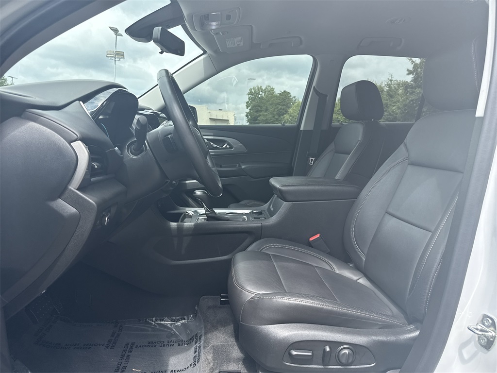 used 2020 Chevrolet Traverse car, priced at $29,599