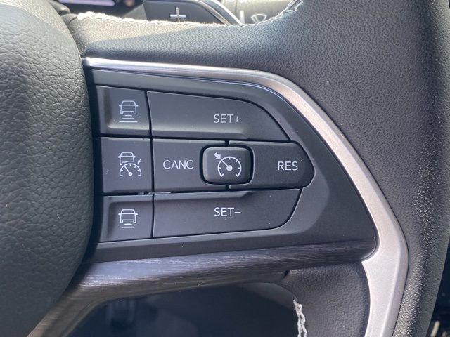 new 2025 Jeep Grand Cherokee L car, priced at $50,464